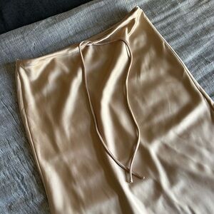 Elegant Tan Midi Skirt